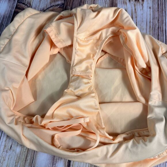 Nike Running Shorts Womens Size 2XL XXL Orange Dri Fit Crew Gym Run Casual Melon - Picture 11 of 13